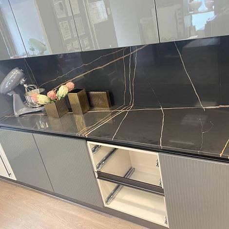 Avant Quartz Кварцевый агломерат Avant Quartz 7700 Калакатта Марсель