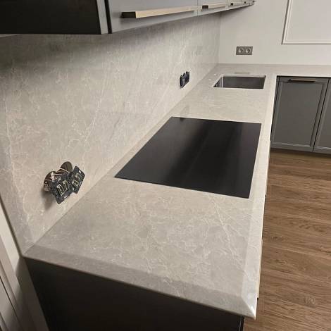 Quantra Quartz Кварцевый агломерат Sevilia 9953 Quantra Quartz