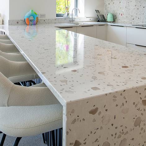 Quantra Quartz Кварцевый агломерат Venezian Infinto 8111 Quantra Quartz