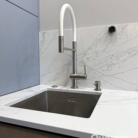 Quantra Quartz Кварцевый агломерат Pirouette 9976 Quantra Quartz