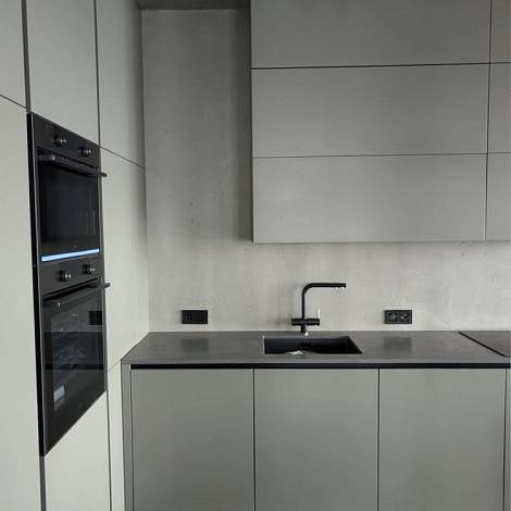 Quantra Quartz Кварцевый агломерат Hermes Grey 8058 Quantra Quartz