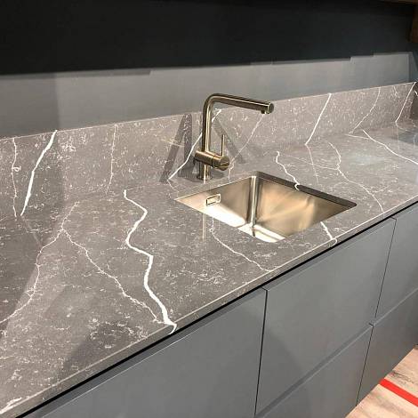 Avant Quartz Кварцевый агломерат Avant Quartz 7670 Калакатта Кассель