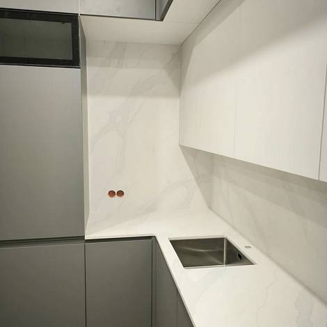 Alfa Quartz Кварцевый агломерат Alfa Quartz AQ-010 Statuario San Marco