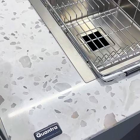 Quantra Quartz Кварцевый агломерат Venezian Infinto 8111 Quantra Quartz