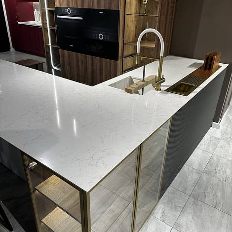Vicostone Кварцевый агломерат Vicostone VALLEY WHITE BQ2600