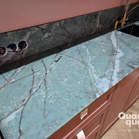 Quantra Quartz Кварцевый агломерат Champs-Elysees 9987 Quantra Quartz