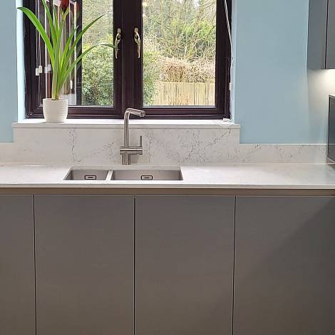 Quantra Quartz Кварцевый агломерат Antonio 7700 Quantra Quartz