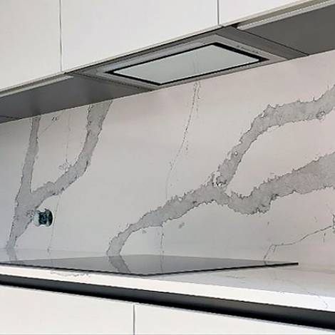 Quantra Quartz Кварцевый агломерат Calacatta Borghini 9444 Quantra Quartz