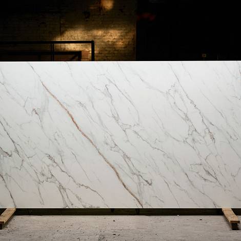 PRIMAX Кварцевый агломерат Primax Fresco 725 Calacatta Platino Bianco