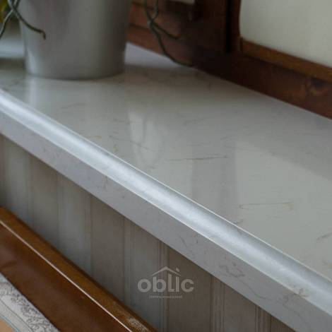Vicostone Кварцевый агломерат Vicostone BQ8820 MISTERIO GOLD