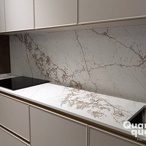 Quantra Quartz Кварцевый агломерат Pantheon 9960 Quantra Quartz